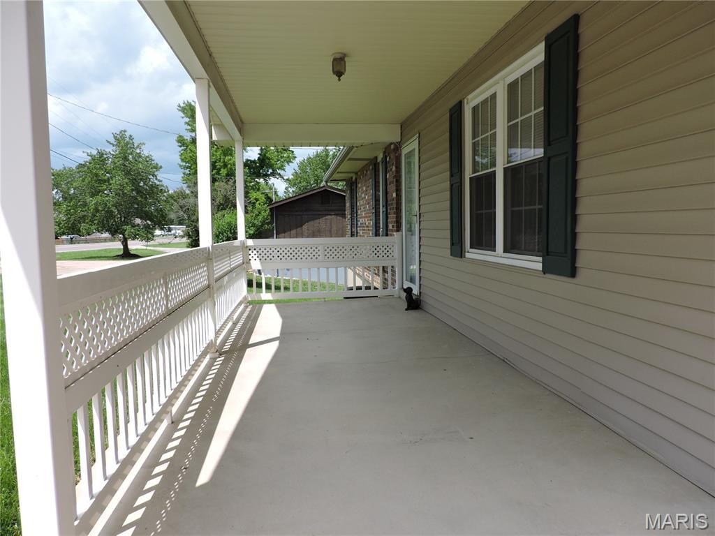 3330 HIGHWAY A, WASHINGTON, MO 63090  Photo 4