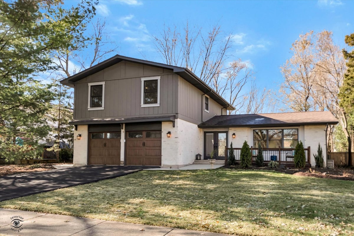 6670 BARRETT STREET, DOWNERS GROVE, IL 60516 Platinum Partners Realtors