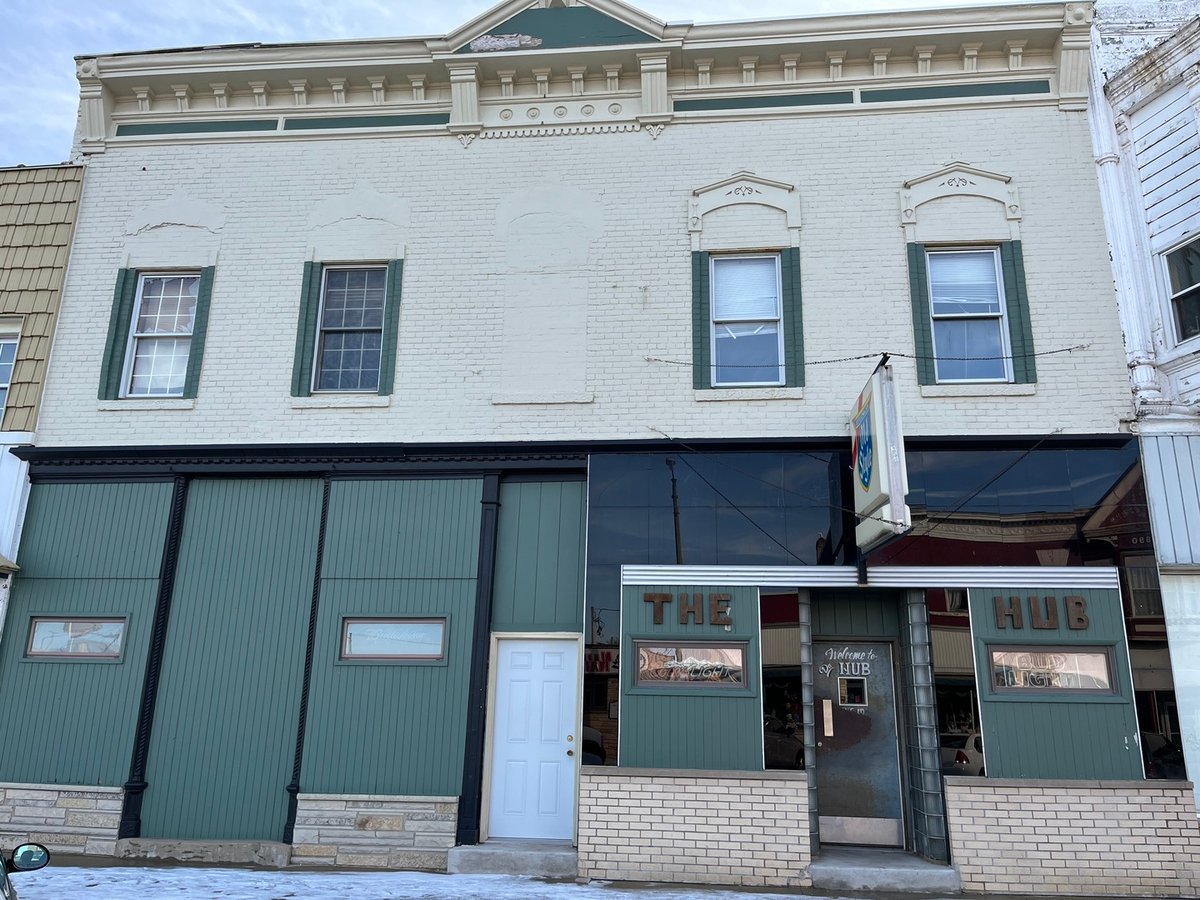 Town and Country Realty Town & Country Realty