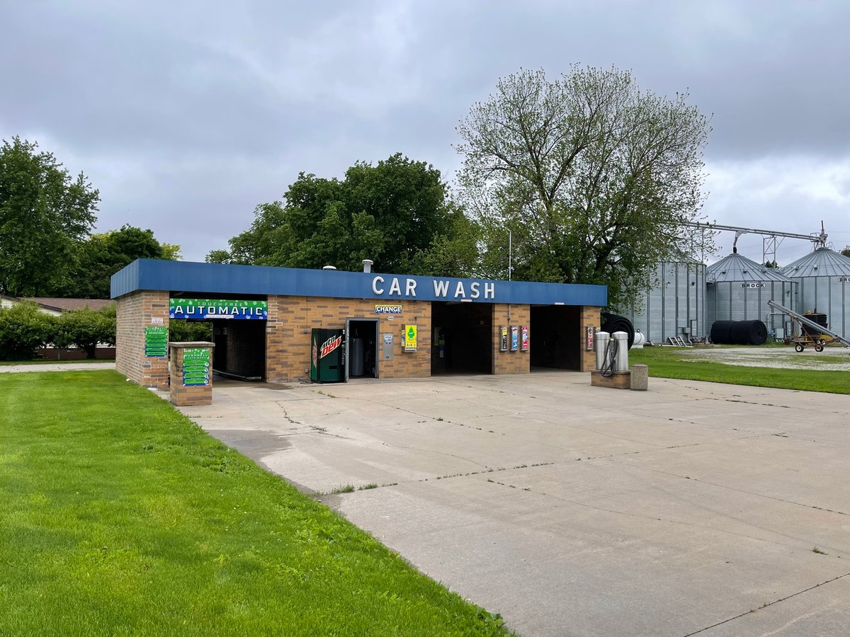 198 LUDWIG STREET, BUSHNELL, IL 61422 Kophamer & Blean Realty