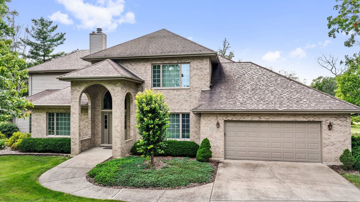 5632 FAIRVIEW AVENUE, DOWNERS GROVE, IL 60516 – Varo Real Estate