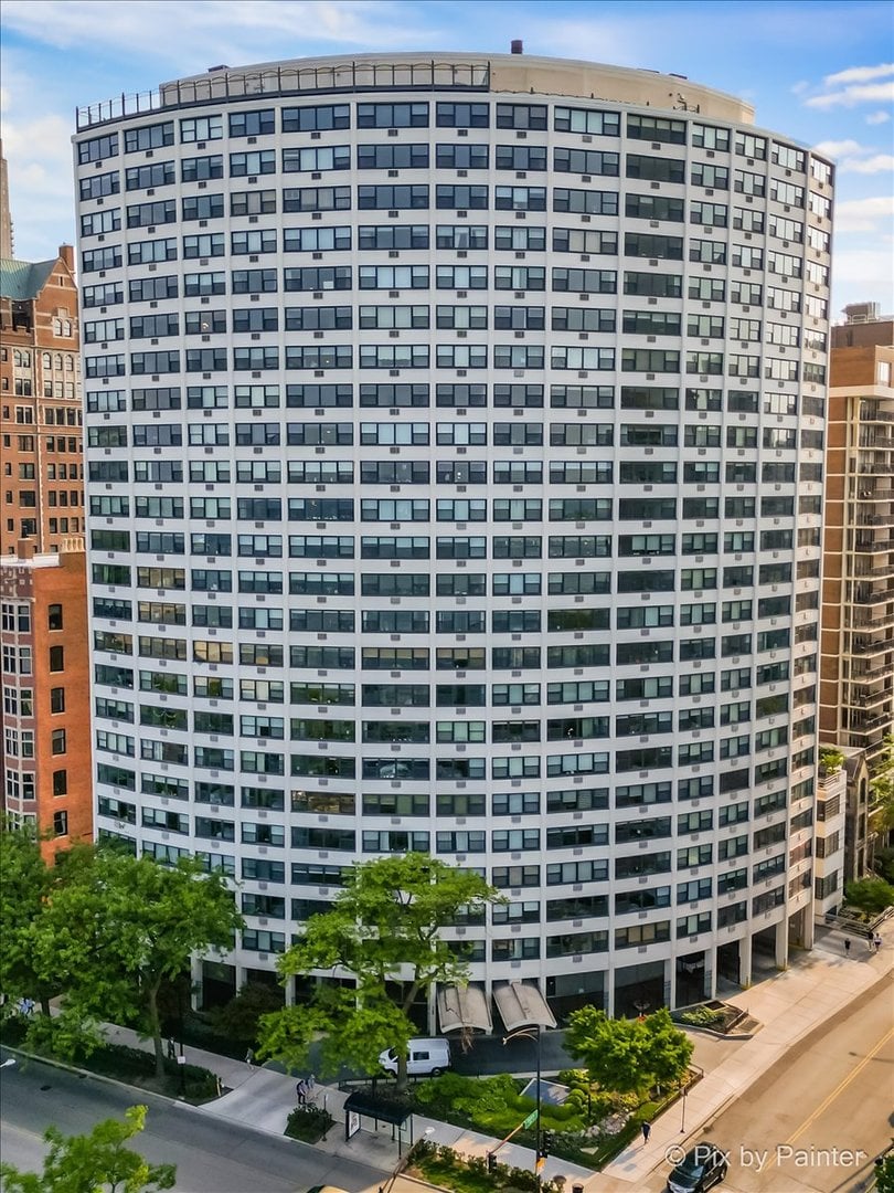 Featured Property - Weinberg Choi Realty Inc