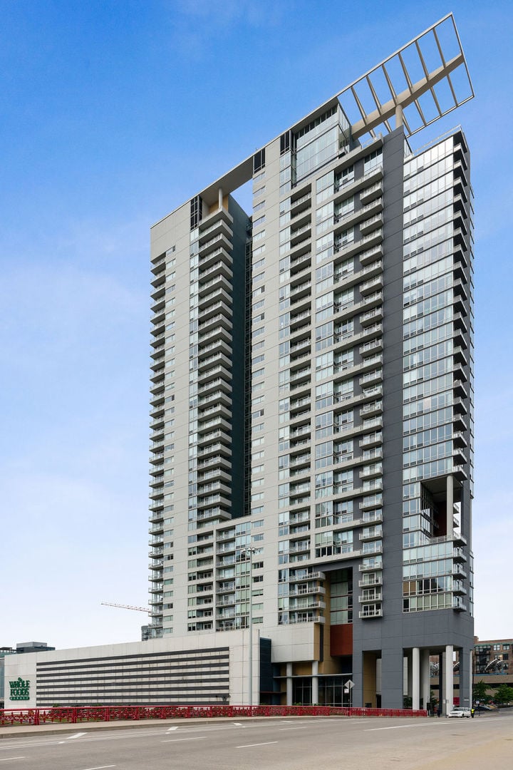 737 W Washington Boulevard #3308
