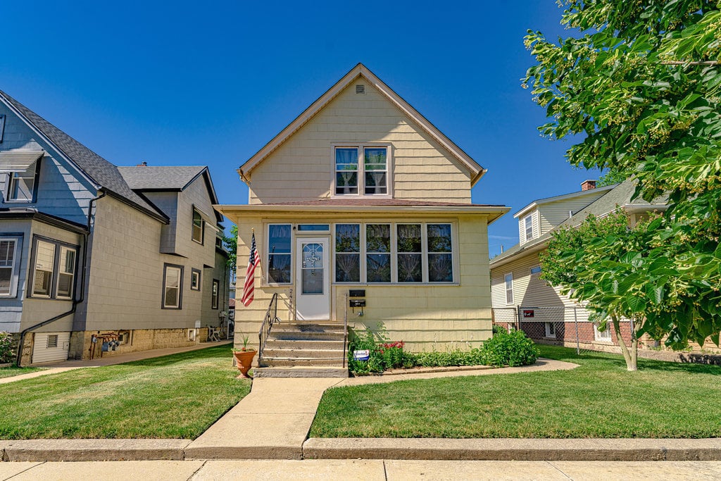 2446 lewis Street -2 Blue Island, IL 60406
