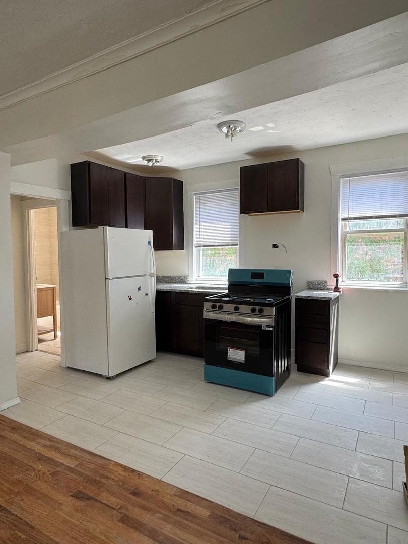 1256 N LOCKWOOD AVENUE, CHICAGO, IL 60651  Photo 6