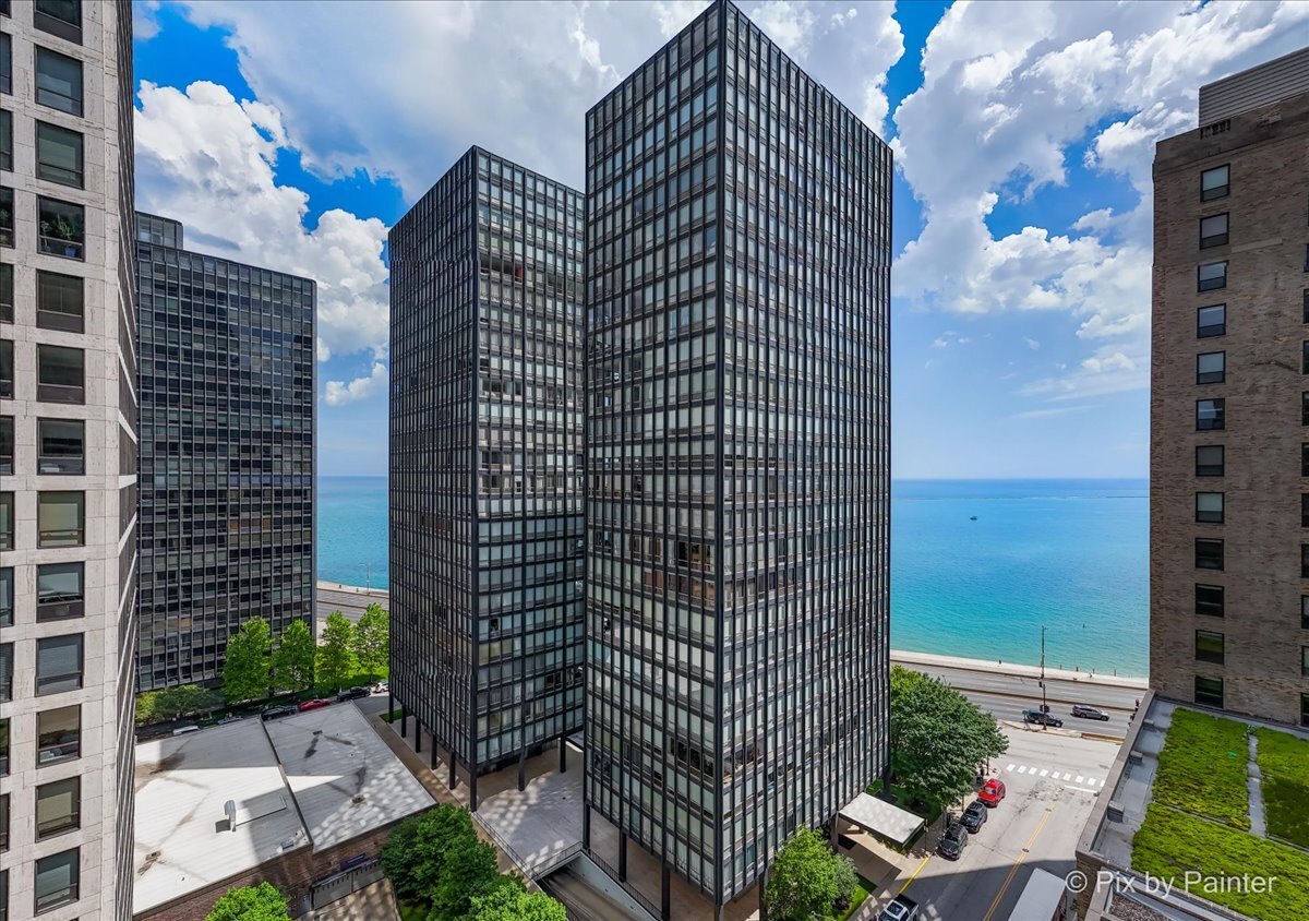 Featured Property - Weinberg Choi Realty Inc