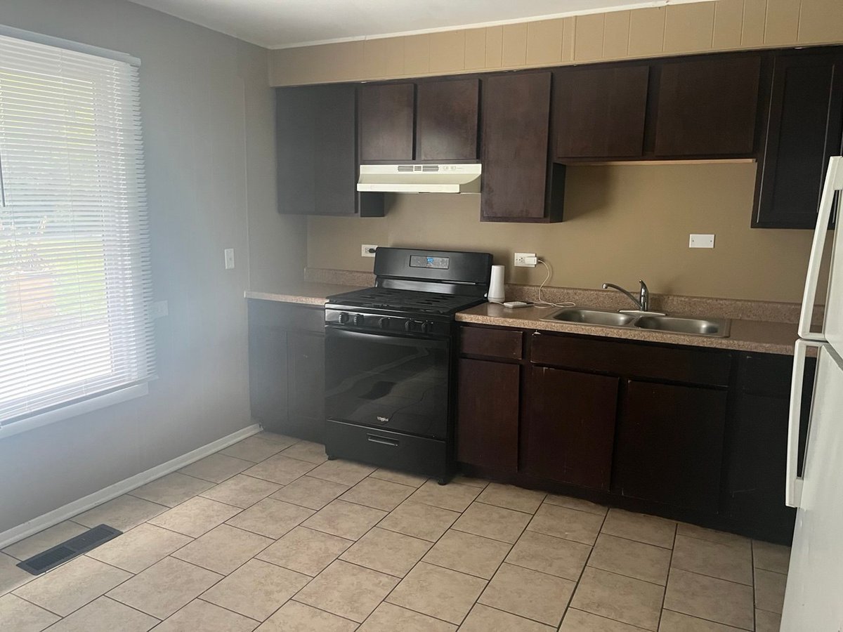 4741 183rd Street,Country Club Hills,IL-62197-10