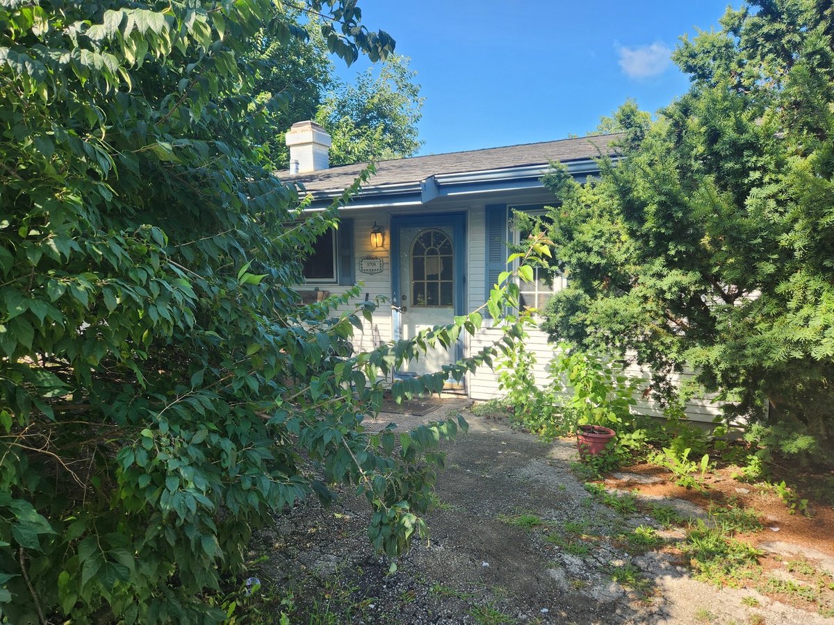 5708 Sherman Avenue