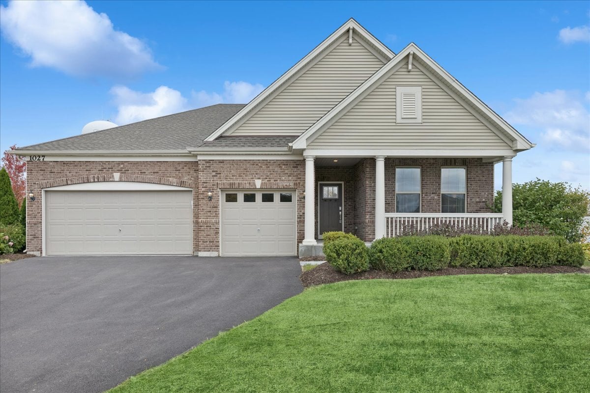 1027 Mayhaw Drive
