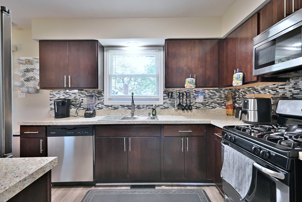 16138 LOCKWOOD AVENUE, OAK FOREST, IL 60452  Photo 15