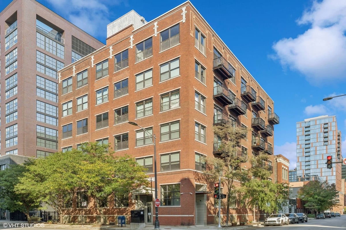 106 N Aberdeen Street #5G