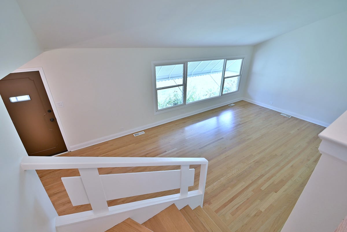 6750 N KOSTNER AVENUE, LINCOLNWOOD, IL 60712  Photo 17