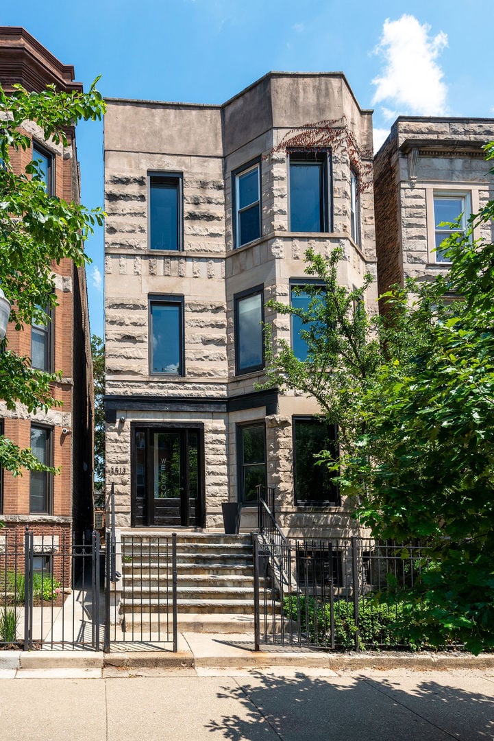 3513 N Sheffield Street #1, Chicago, IL 60657