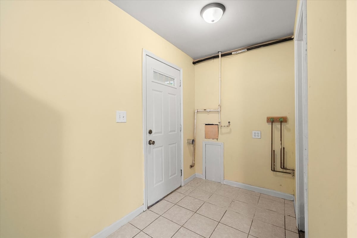 400 ROSEWOOD AVENUE, AURORA, IL 60505  Photo 11