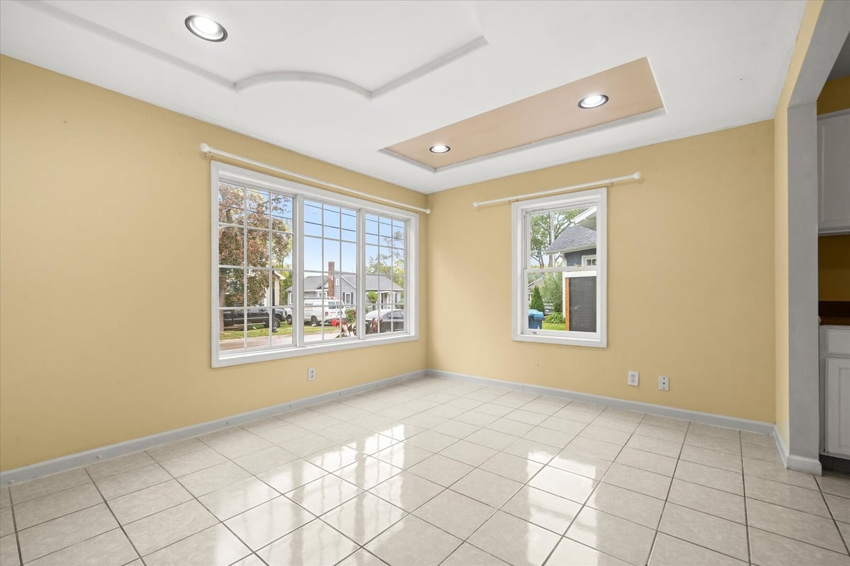 400 ROSEWOOD AVENUE, AURORA, IL 60505  Photo 4