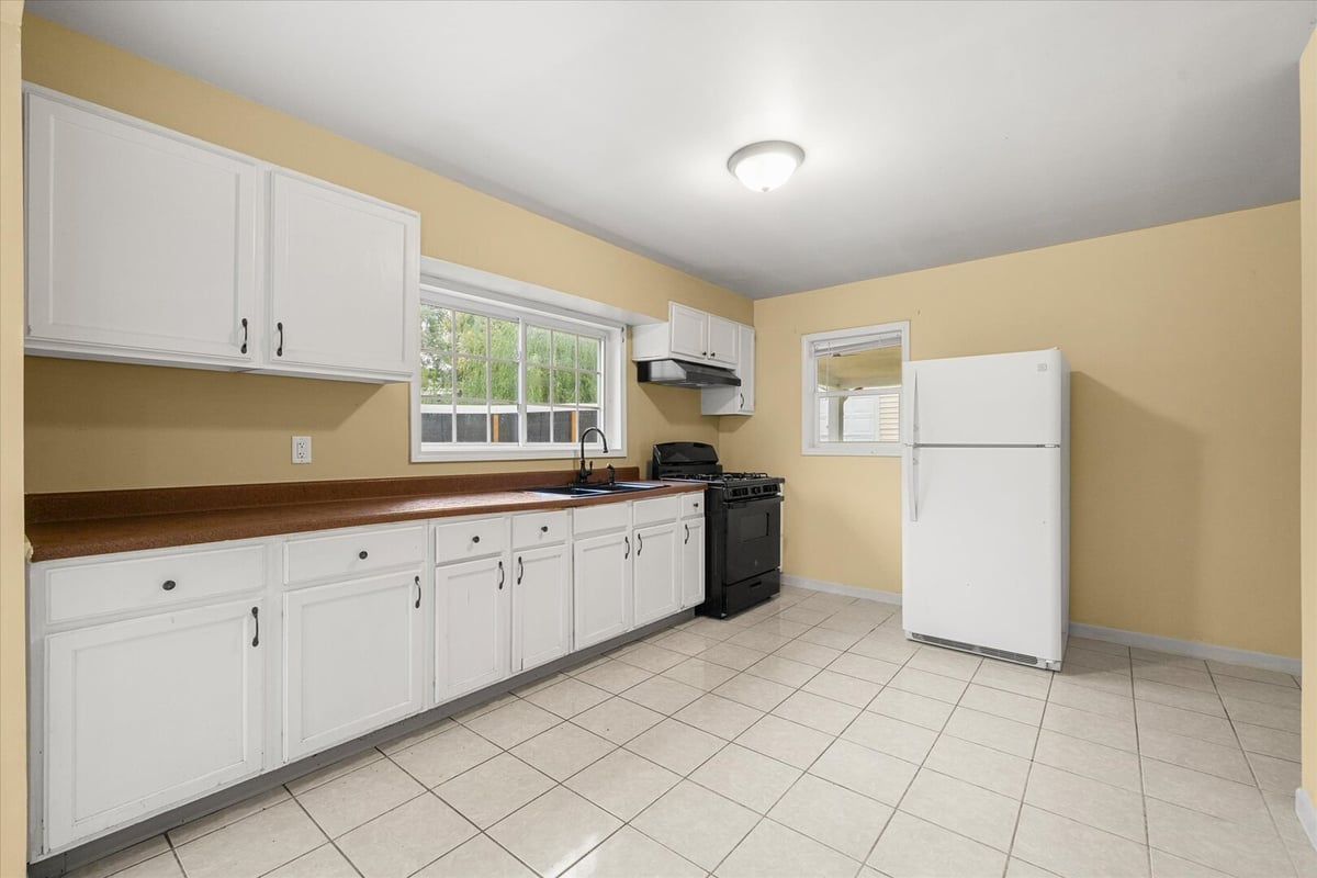 400 ROSEWOOD AVENUE, AURORA, IL 60505  Photo 7