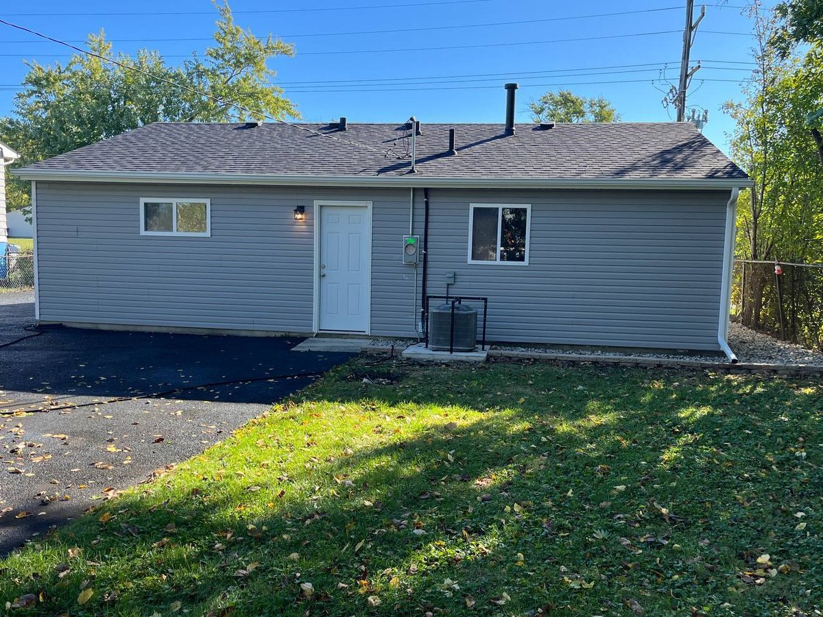 1918 Ashland Avenue,Chicago Heights,IL-62201-23
