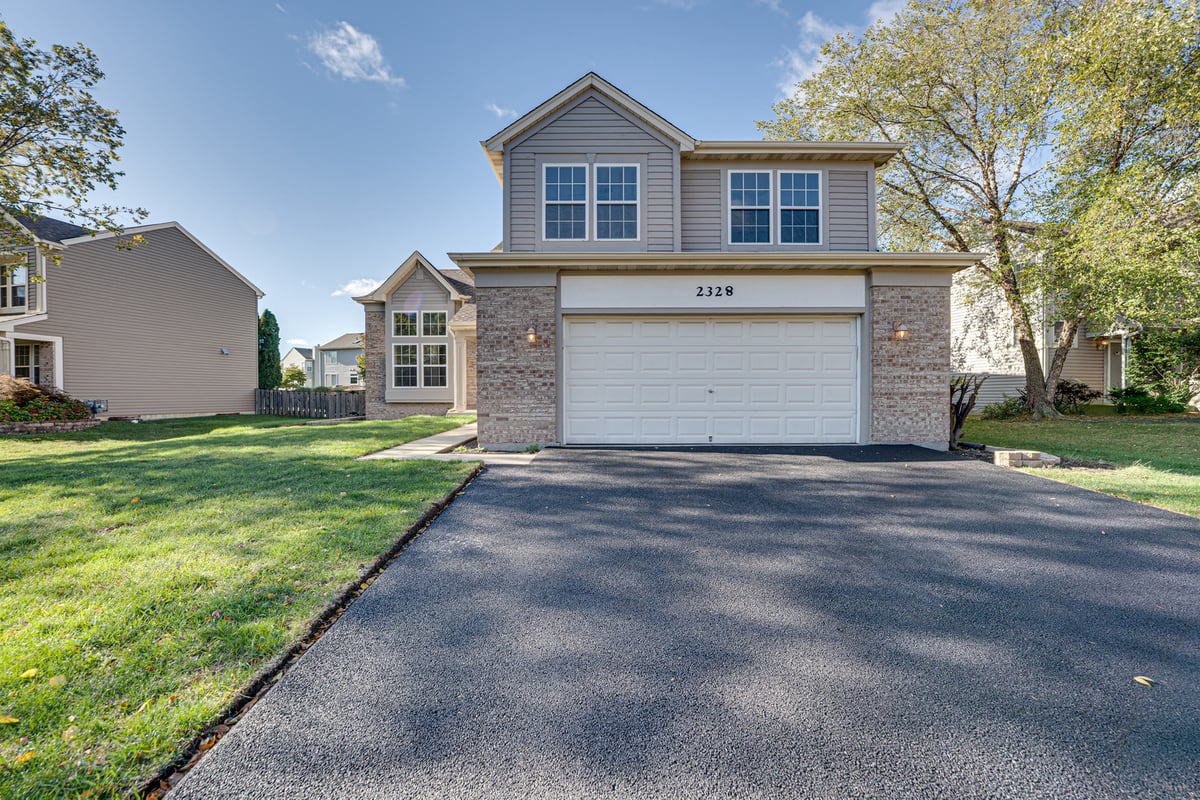 2328 Lexington Lane