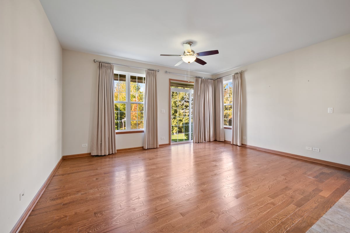 1176 HEATHROW LANE, AURORA, IL 60502  Photo 11