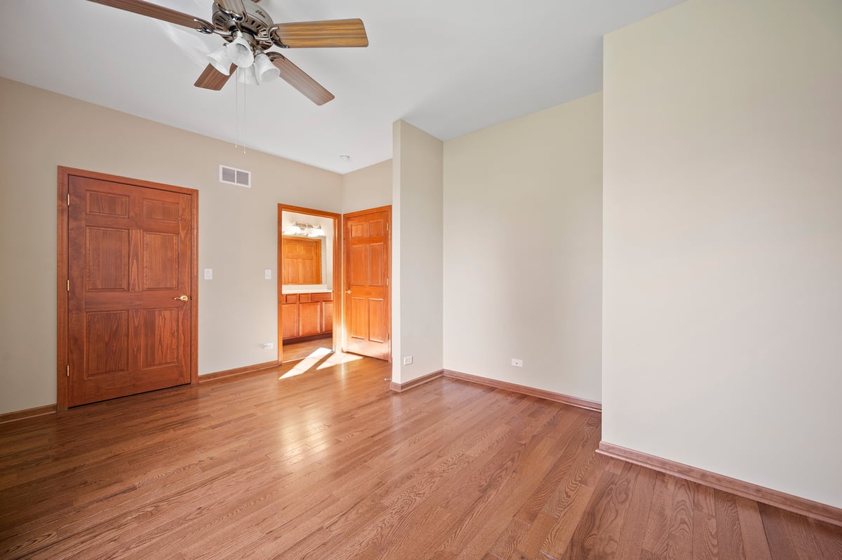 1176 HEATHROW LANE, AURORA, IL 60502  Photo 18