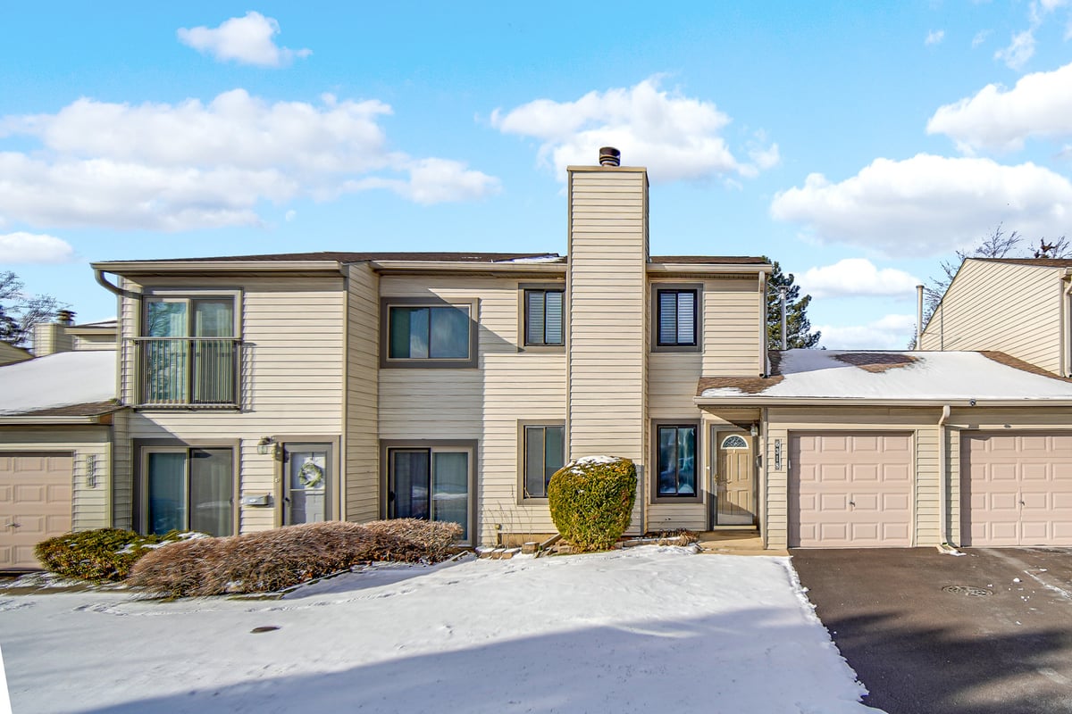 6318 PRIDEHAM STREET #6318, DOWNERS GROVE, IL 60516 - Noah Miller Luxury Real  Estate