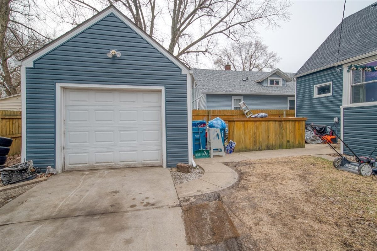 702 JACKSON STREET, AURORA, IL 60505  Photo 18