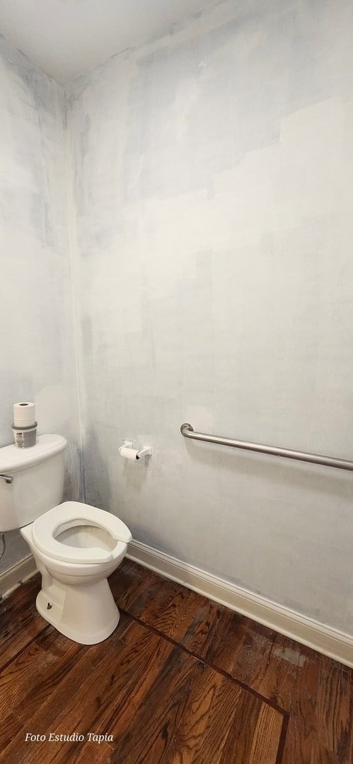 2409 W HIRSCH STREET, CHICAGO, IL 60622  Photo 7