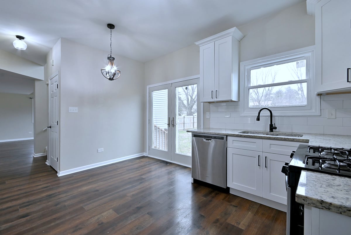 1814 ADDLEMAN STREET, JOLIET, IL 60431  Photo 17