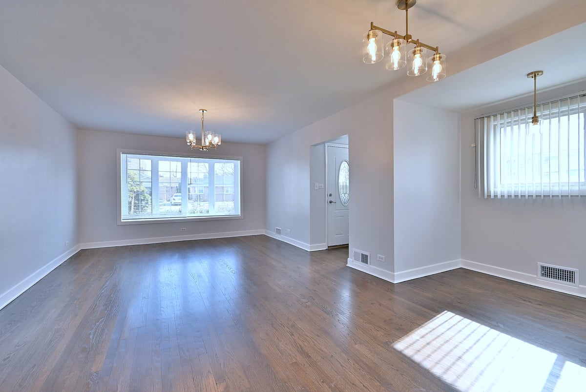 LINCOLNWOOD, IL 60712  Photo 4