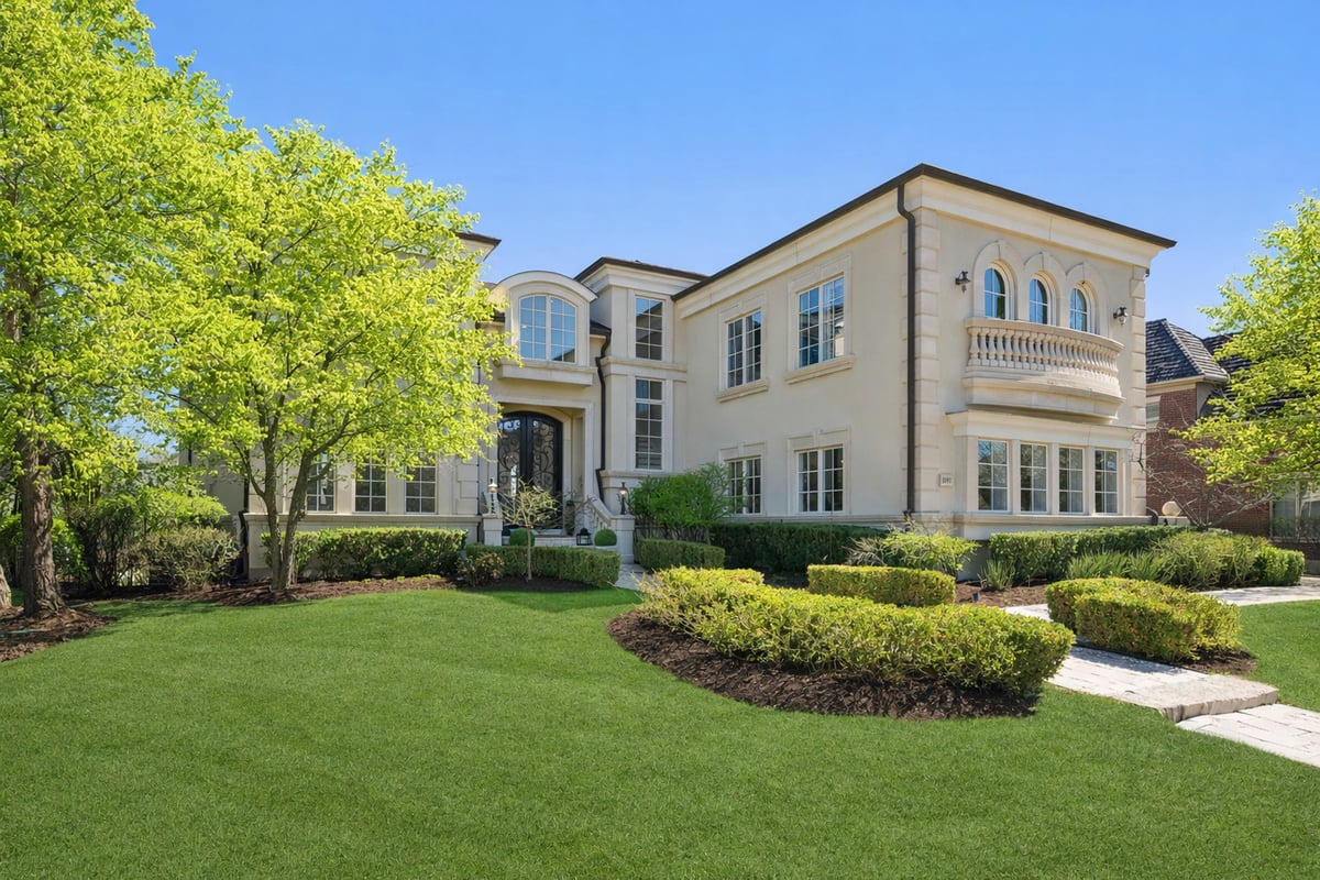1597 Monterey Drive, Glenview, IL 60026