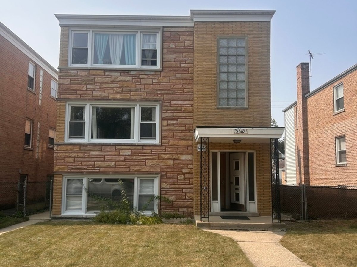 5610 N Central Avenue #2