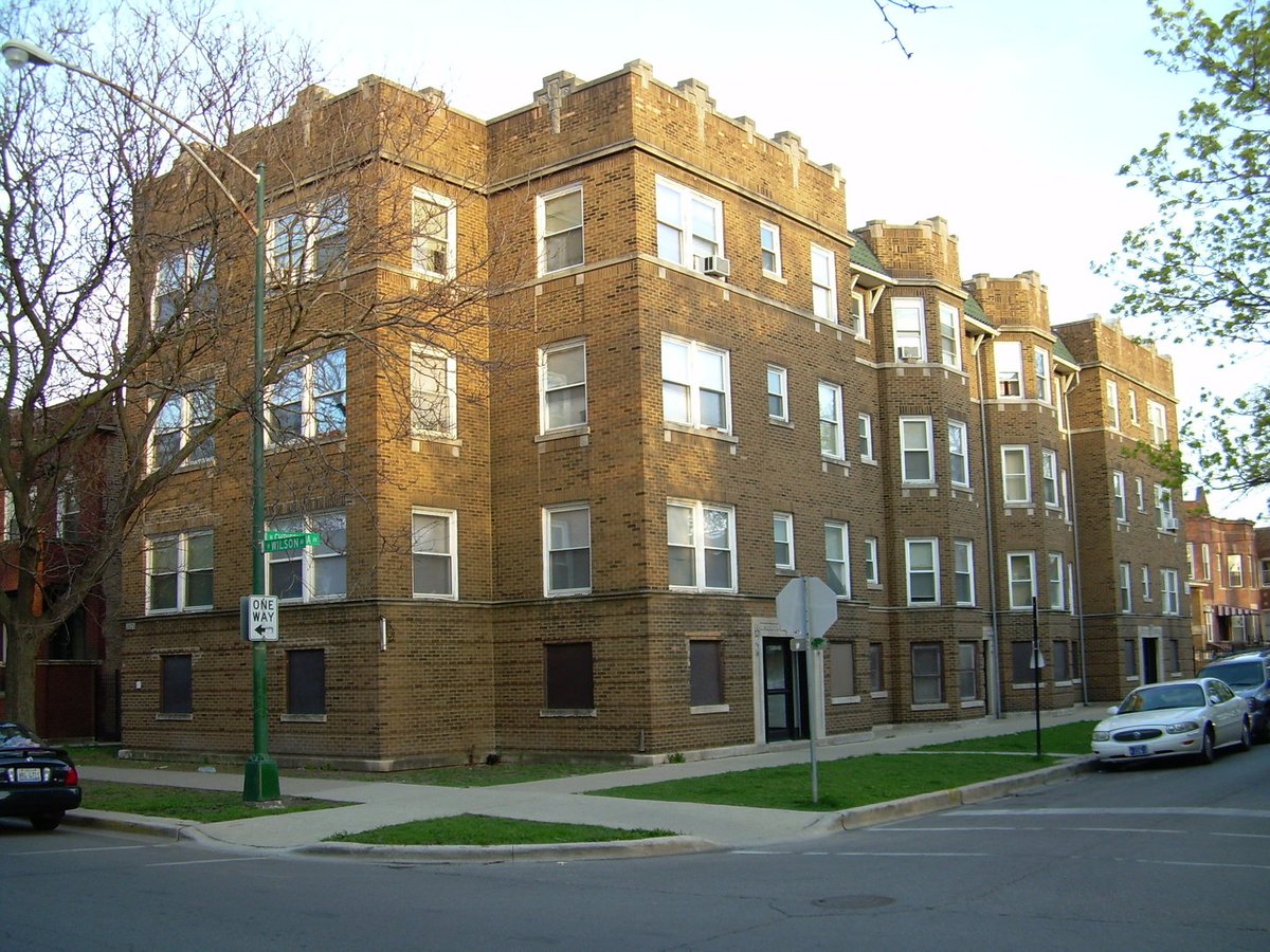 4551 N Christiana Avenue #1