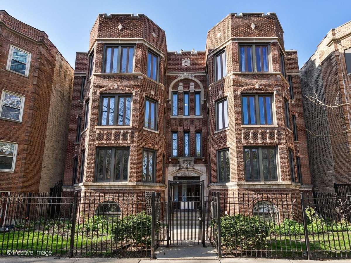 822 W Agatite Avenue #3E, Chicago, IL 60640