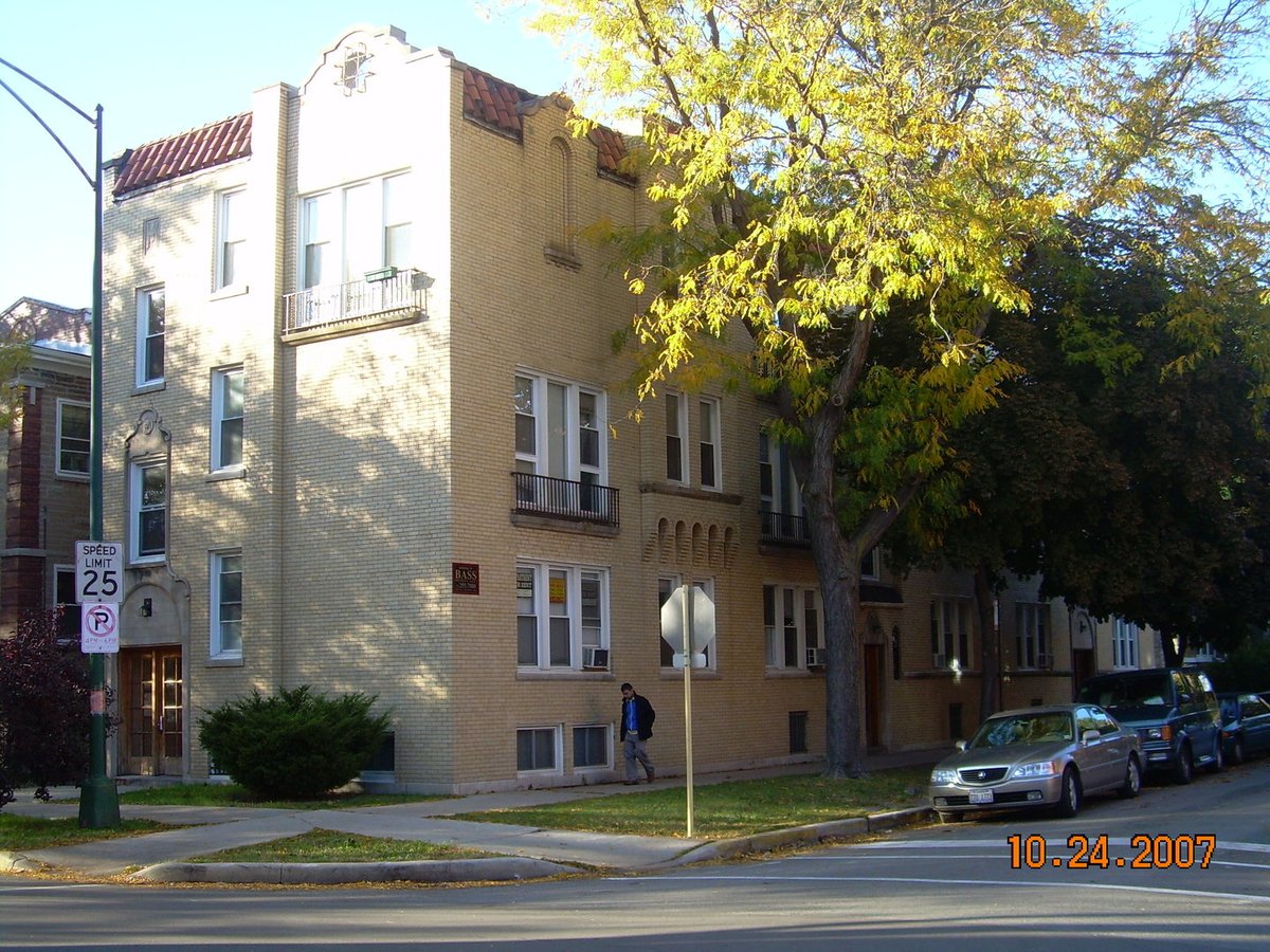 4608 N Spaulding Avenue #3