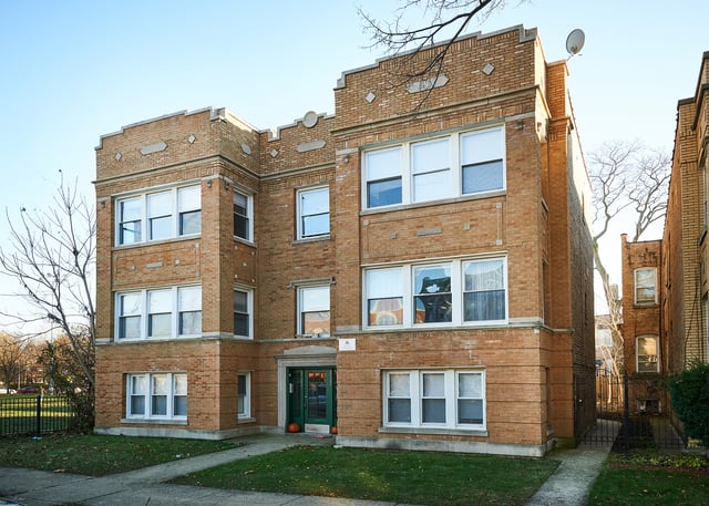 3725 W eastwood Avenue #2