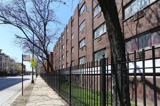 1040 W HOLLYWOOD Avenue #320