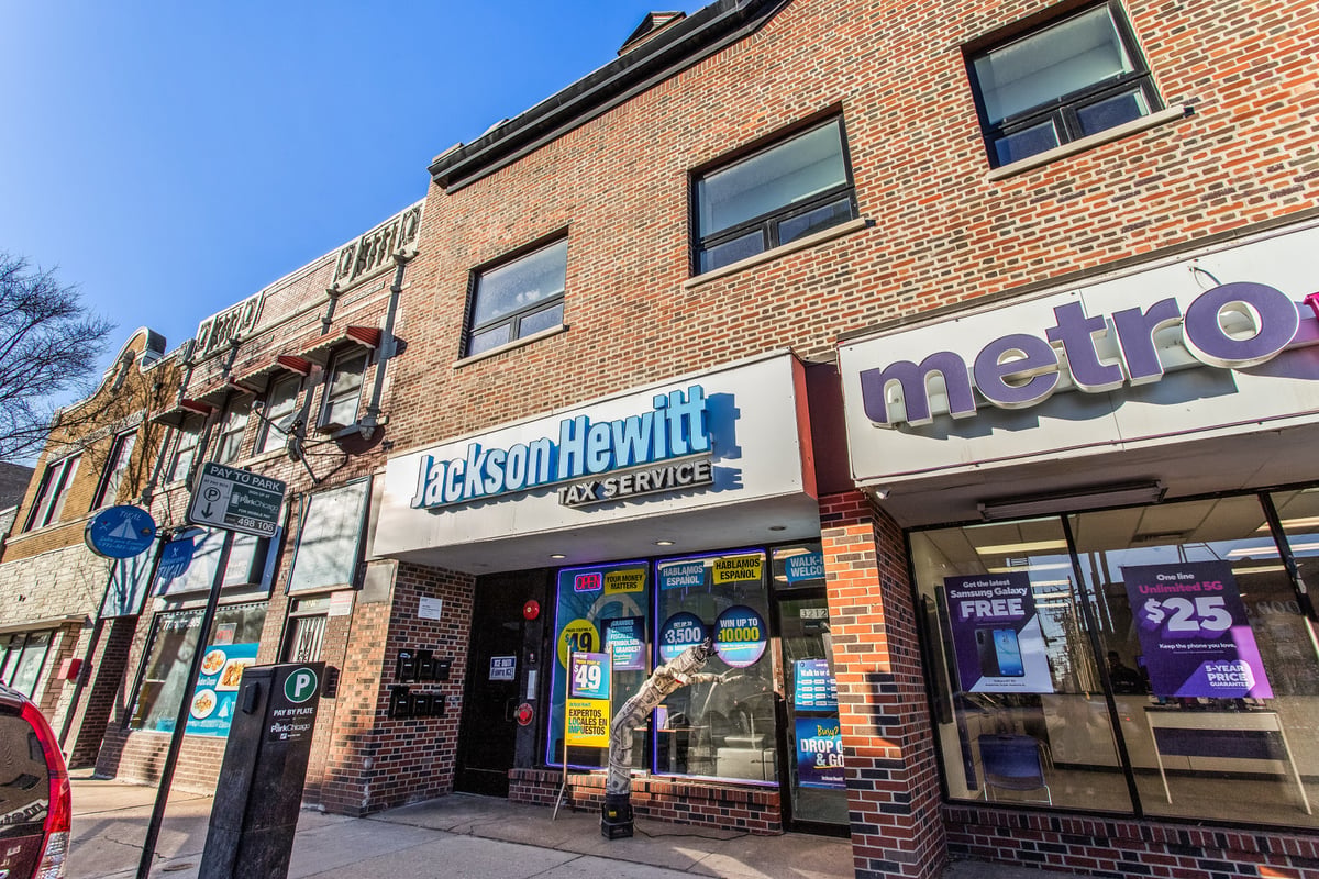 3214 W Lawrence Avenue #2D