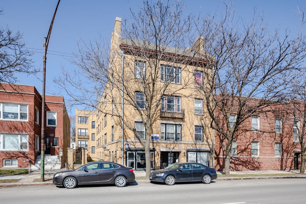 3808 W Irving Park Road #10