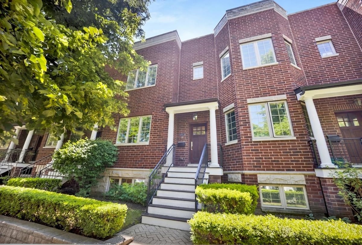 1825 W Sunnyside Avenue, Chicago, IL 60640