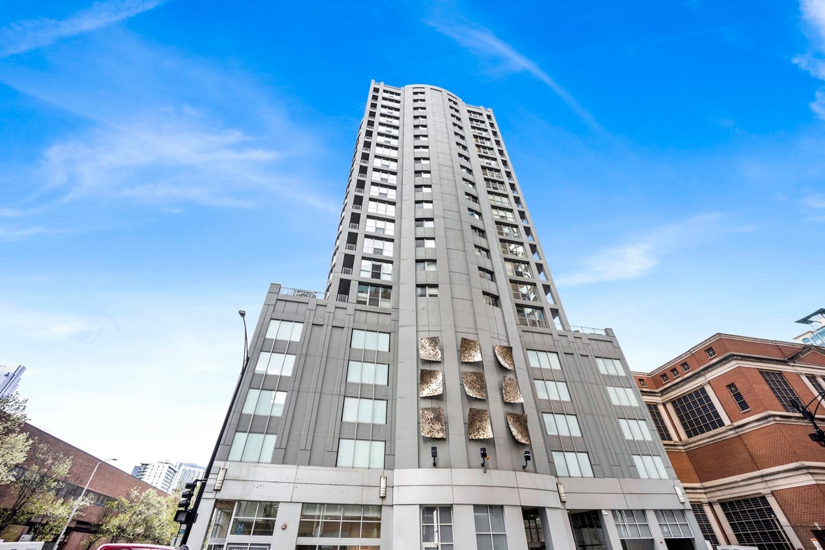 600 N DEARBORN Street #603