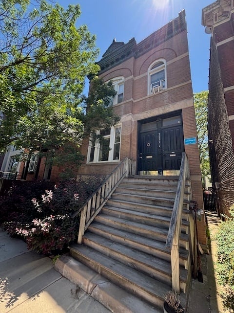 2233 W Armitage Avenue #1