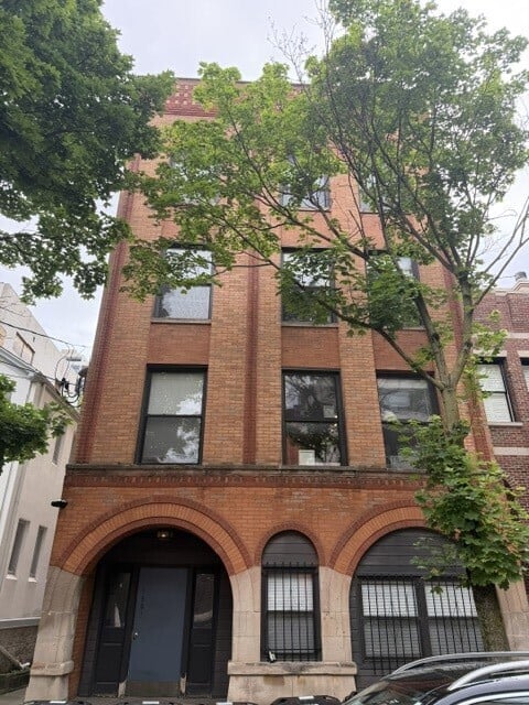 1503 N Wieland Street #3R
