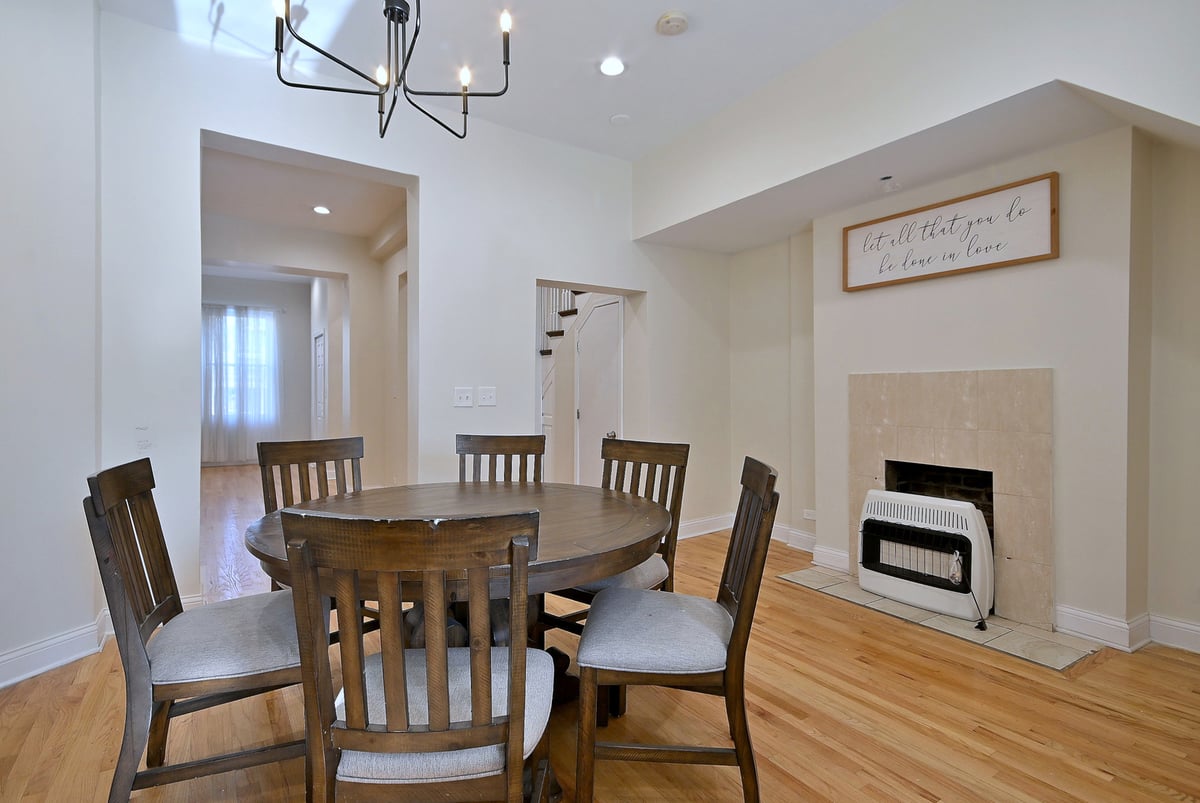 233 N SACRAMENTO BOULEVARD, CHICAGO, IL 60612  Photo 10