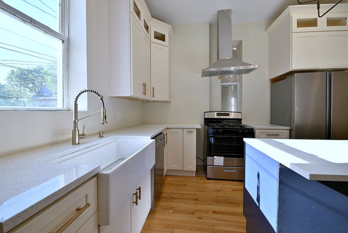 233 N SACRAMENTO BOULEVARD, CHICAGO, IL 60612  Photo 13