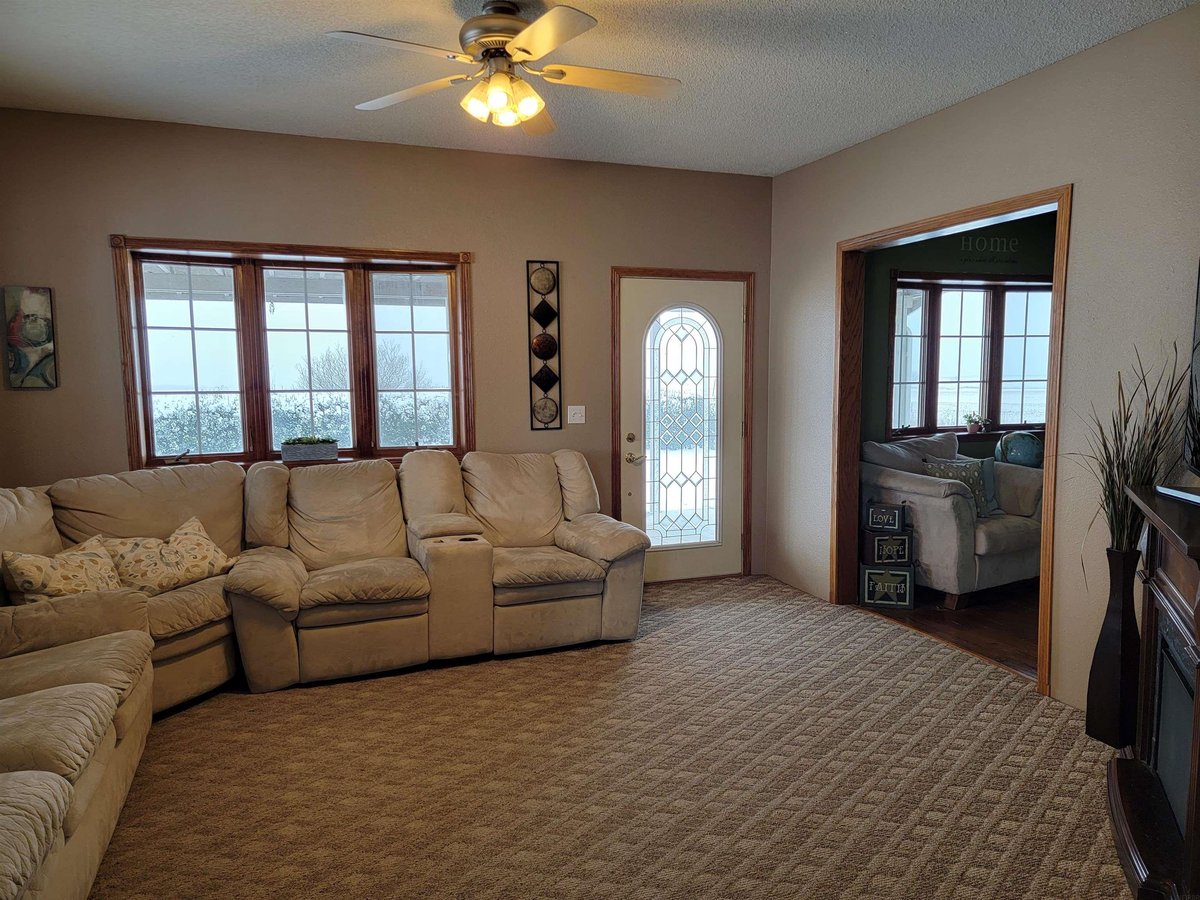 16298 Unity Ave, Cresco, IA 52136 MLS 20240130 IDX Real Estate For Sale Cresco, IA Real