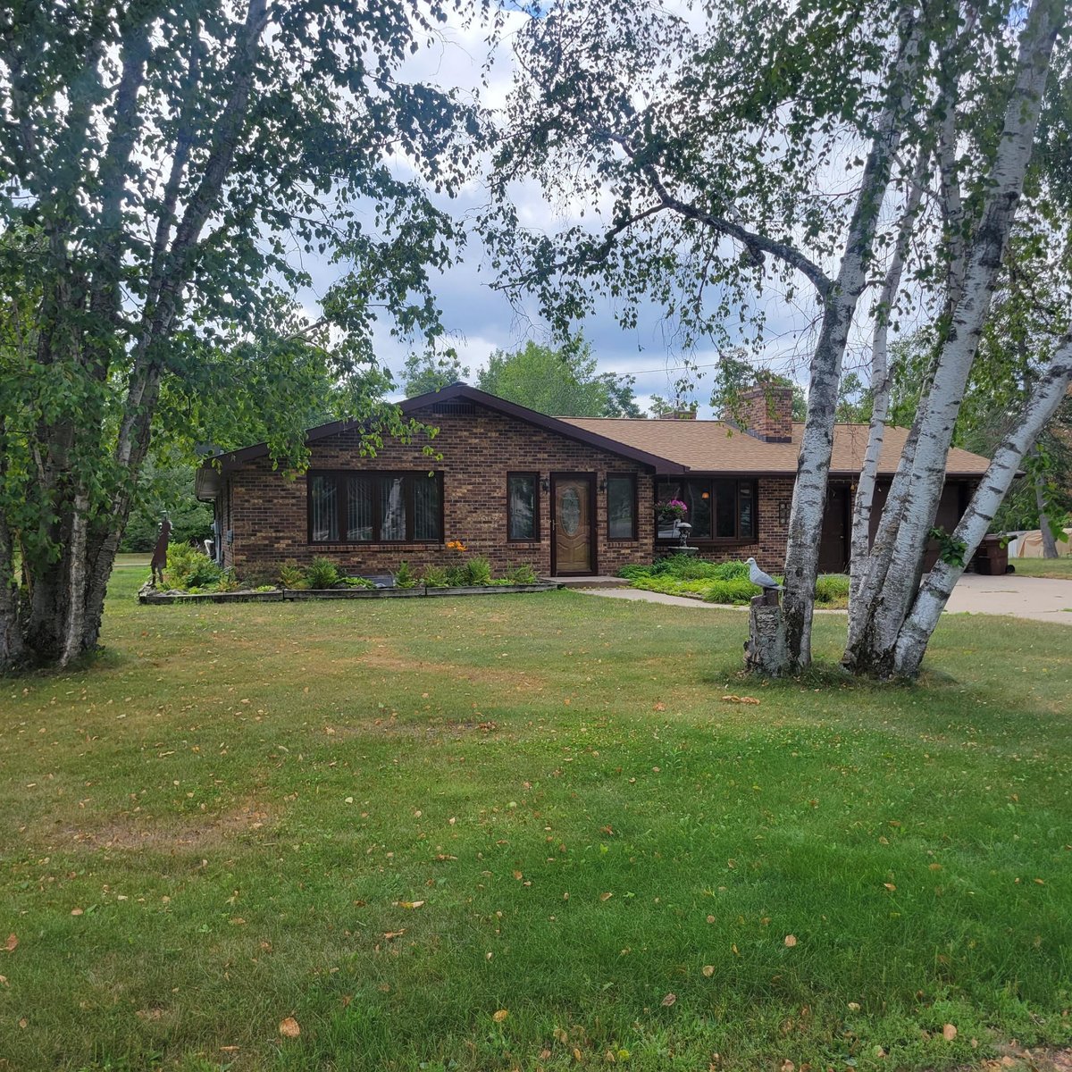 10121 BIRCH GROVE ROAD, EAST GULL LAKE, MN 56401 Bill Hansen Realty