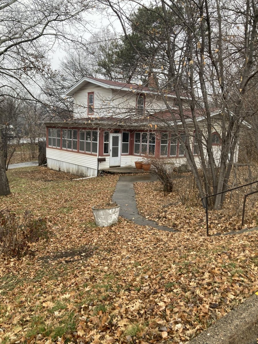 109 Minnetonka Avenue S, Wayzata, MN 55391