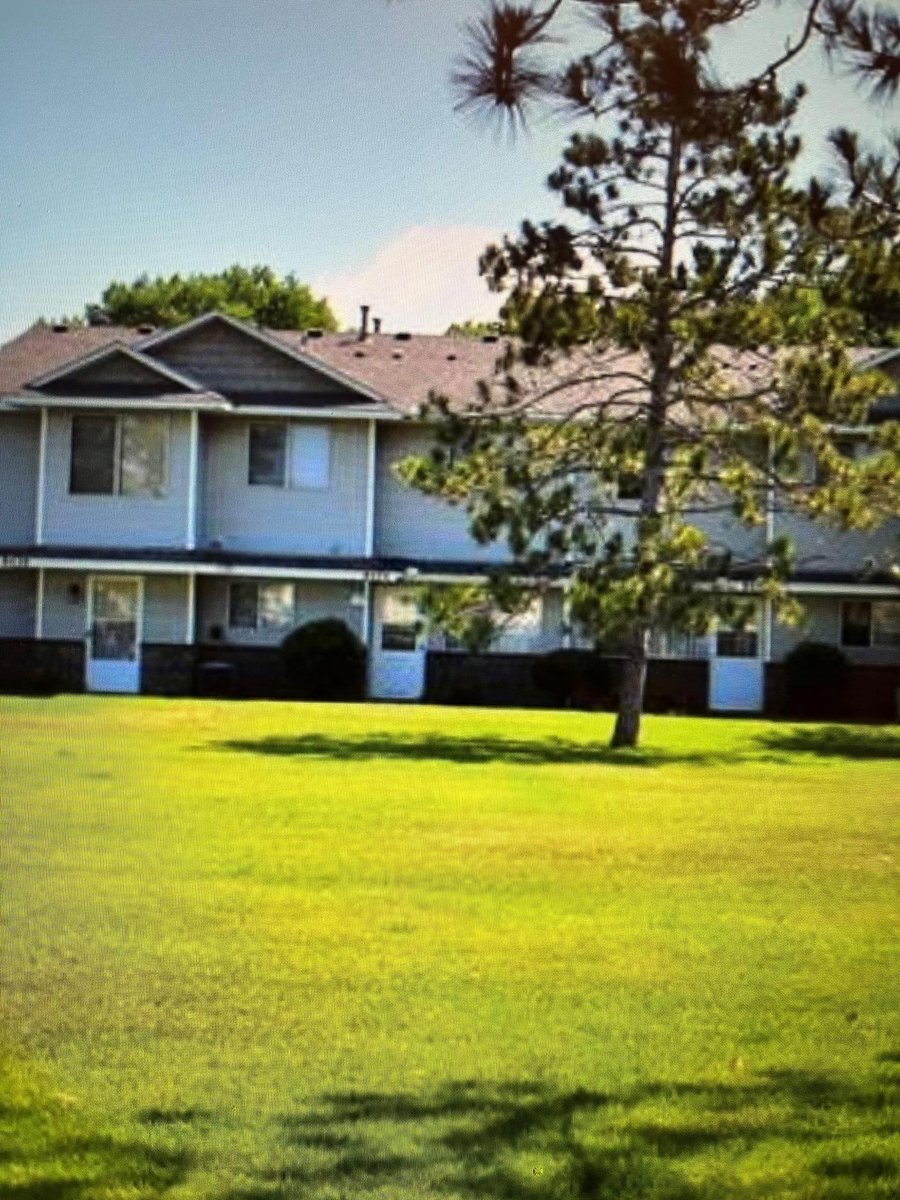 8511 S Pond Trail, Champlin, MN 55316