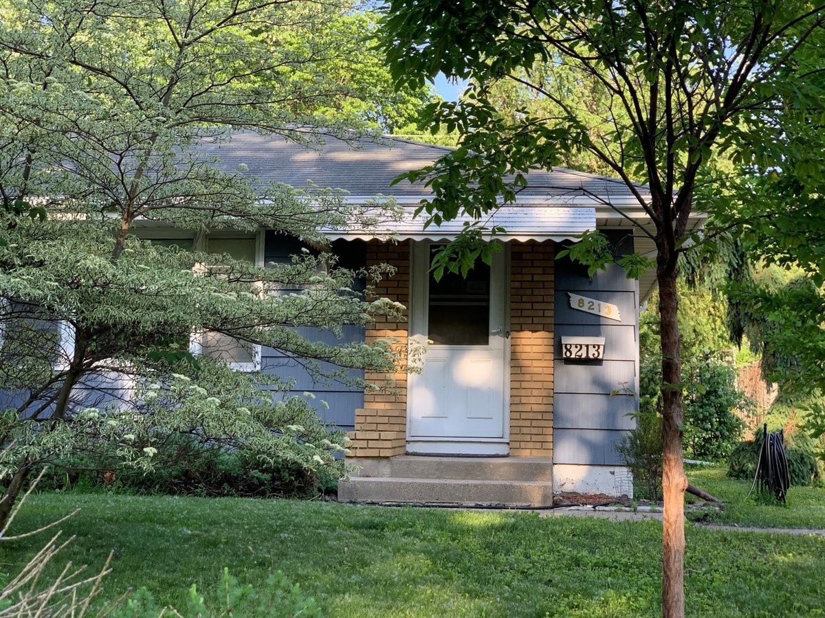 8213 Pillsbury Avenue S, Bloomington, MN 55420