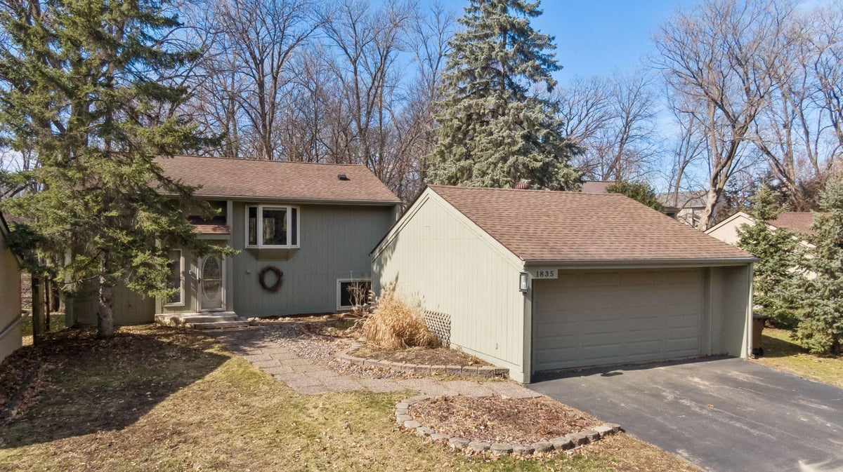 1835 Archer Lane N, Plymouth, MN 55447